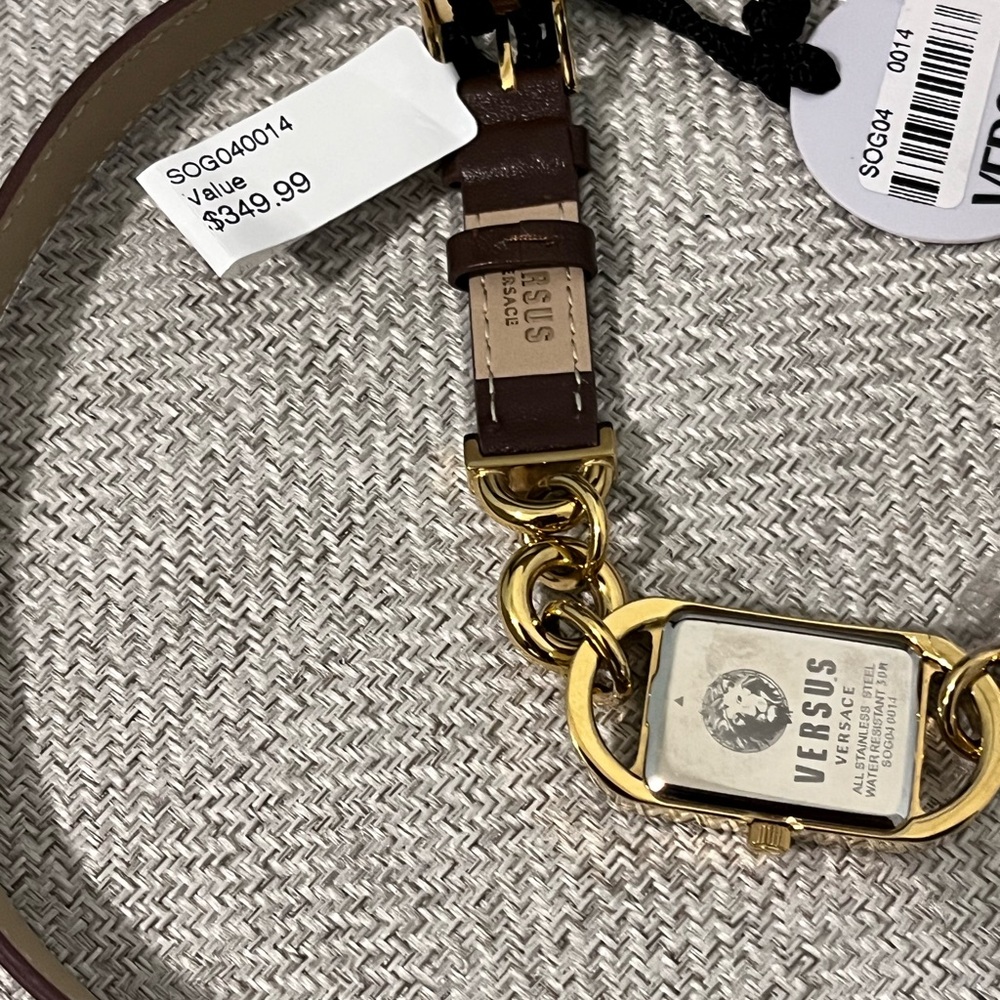 VERSUS by VERSACE NWT AUTHENTIC GENUINE BROWN LEATHER/GOLD WRAP DESIGN WATCH - Picture 12 of 17